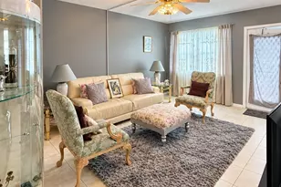 3079 Exeter E, Boca Raton, FL 33434 - Photo 5