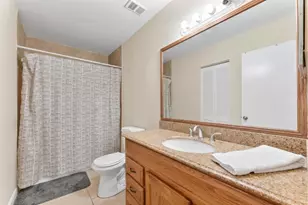 2324 Lena Ln, West Palm Beach, FL 33415 - Photo 17