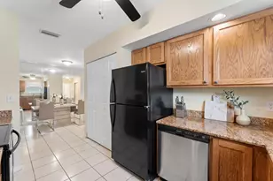 2324 Lena Ln, West Palm Beach, FL 33415 - Photo 9