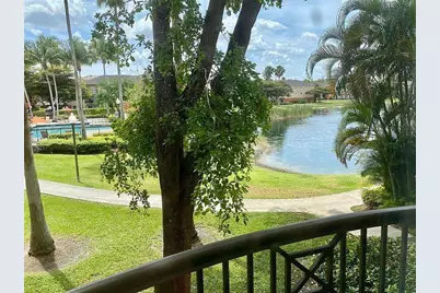 4163 N Haverhill Road #1211, West Palm Beach, FL 33417 - Photo 3