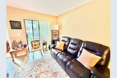 511 Gardens Drive #203, Pompano Beach, FL 33069 - Photo 1