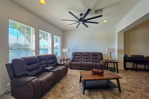 855 Marina Del Ray Ln, West Palm Beach, FL 33401 - Photo 9