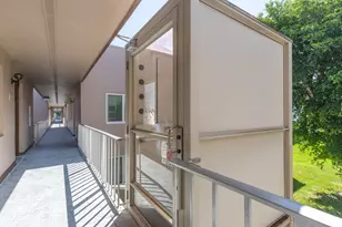 374 Piedmont H, Delray Beach, FL 33484 - Photo 27