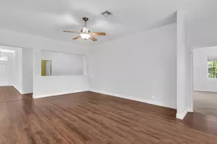 1125 Sunflower Cir, Weston, FL 33327 - Photo 11