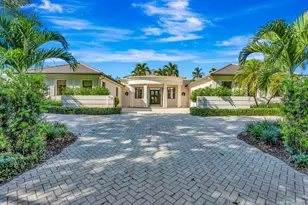 414 Mariner Dr, Jupiter, FL 33477 - Photo 1