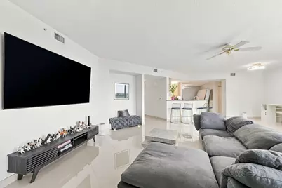 6001 N Ocean Drive #503, Hollywood, FL 33019 - Photo 7