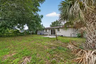 913 SE 10th St, Stuart, FL 34994 - Photo 27