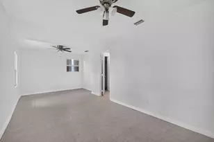 913 SE 10th St, Stuart, FL 34994 - Photo 19