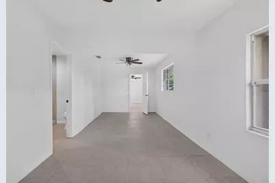 913 SE 10th Street, Stuart, FL 34994 - Photo 17
