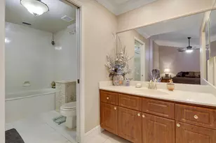 7828 La Mirada Dr, Boca Raton, FL 33433 - Photo 9
