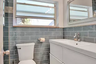 720 SW 11th Ct, Fort Lauderdale, FL 33315 - Photo 9