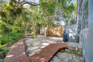 720 SW 11th Ct, Fort Lauderdale, FL 33315 - Photo 19
