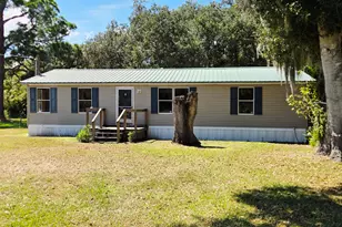 1761 SW 40th Dr, Okeechobee, FL 34974 - Photo 1