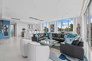 21 Isle of Venice Dr, Fort Lauderdale, FL 33301 - Photo 3