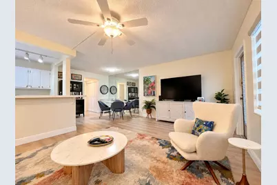158 Chatham H, West Palm Beach, FL 33417 - Photo 3