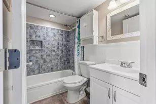 2400 NE 16th St, Pompano Beach, FL 33062 - Photo 9
