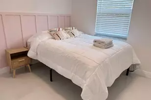 1720 NE 146th St, North Miami, FL 33181 - Photo 9