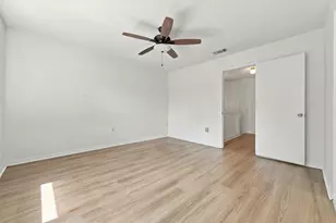 4153 Coral Springs Dr, Coral Springs, FL 33065 - Photo 19