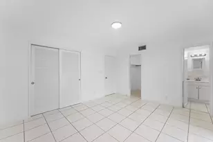 2050 NE 39th St, Lighthouse Point, FL 33064 - Photo 21