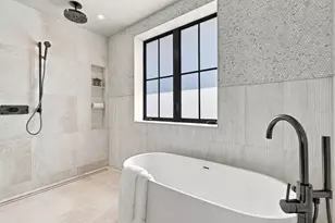 5262 La Gorce Dr, Miami Beach, FL 33140 - Photo 25
