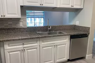 11432 NW 43rd St, Coral Springs, FL 33065 - Photo 3