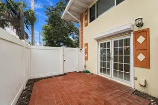 2624 NE 32nd St, Fort Lauderdale, FL 33306 - Photo 49
