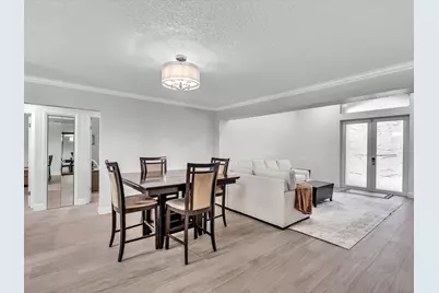 948 SE 10th Court, Pompano Beach, FL 33060 - Photo 11