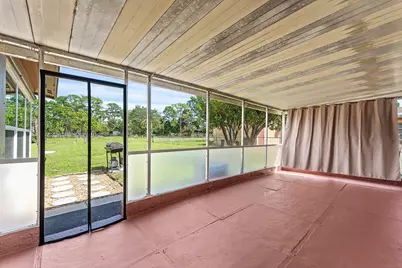 740 Caroline Avenue, West Palm Beach, FL 33413 - Photo 25