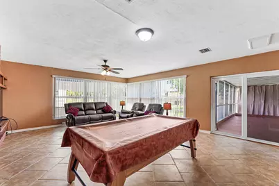 740 Caroline Avenue, West Palm Beach, FL 33413 - Photo 9