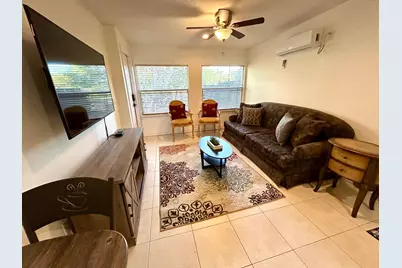 820 Lantern Tree Lane, Wellington, FL 33414 - Photo 7