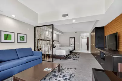 5300 NW 87th Avenue #1215, Doral, FL 33178 - Photo 3