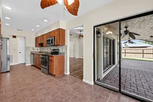835 Ivy Dr, Wellington, FL 33414 - Photo 13
