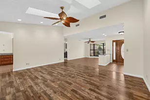 835 Ivy Dr, Wellington, FL 33414 - Photo 11
