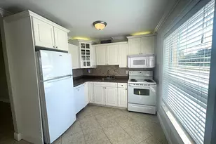 735 Hummingbird Way, North Palm Beach, FL 33408 - Photo 5