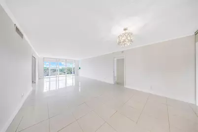 625 Oaks Drive #802, Pompano Beach, FL 33069 - Photo 1