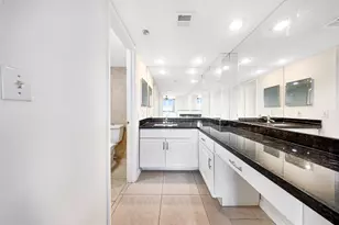 625 Oaks Dr, Pompano Beach, FL 33069 - Photo 17