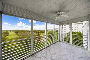 625 Oaks Dr, Pompano Beach, FL 33069 - Photo 23
