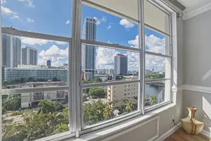 3800 S Ocean Dr, Hollywood, FL 33019 - Photo 27
