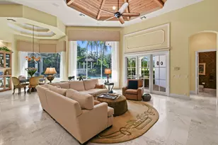 209 Grand Pointe Dr, Palm Beach Gardens, FL 33418 - Photo 13