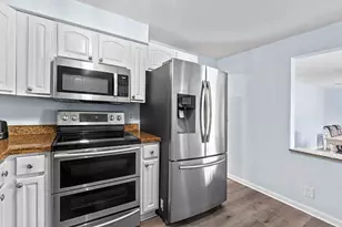742 Laurel Dr, West Palm Beach, FL 33403 - Photo 15