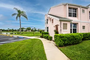 302 Muirfield Ct, Jupiter, FL 33458 - Photo 3