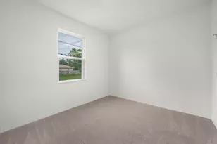 7755 94th Ave, Vero Beach, FL 32967 - Photo 11