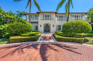 13 Via Vizcaya, Palm Beach, FL 33480 - Photo 1