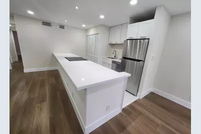 2011 NW 46th Avenue #B102, Lauderhill, FL 33313 - Photo 5