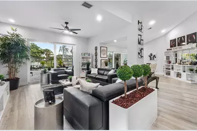 13138 Touchstone Place, Palm Beach Gardens, FL 33418 - Photo 9