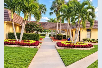 76 Plantation Boulevard, Lake Worth, FL 33467 - Photo 21