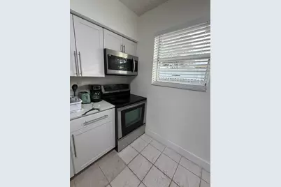1861 NE 161st Street, North Miami Beach, FL 33162 - Photo 7