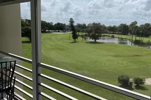 3871 Via Poinciana, Lake Worth, FL 33467 - Photo 15