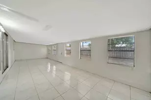 310 SW 78th Terrace, North Lauderdale, FL 33068 - Photo 15