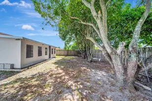 310 SW 78th Terrace, North Lauderdale, FL 33068 - Photo 37